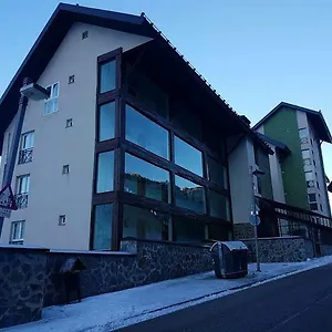 apartamento-edificio-serraneu-sierra-nevada-granada.es-andalucia.com/